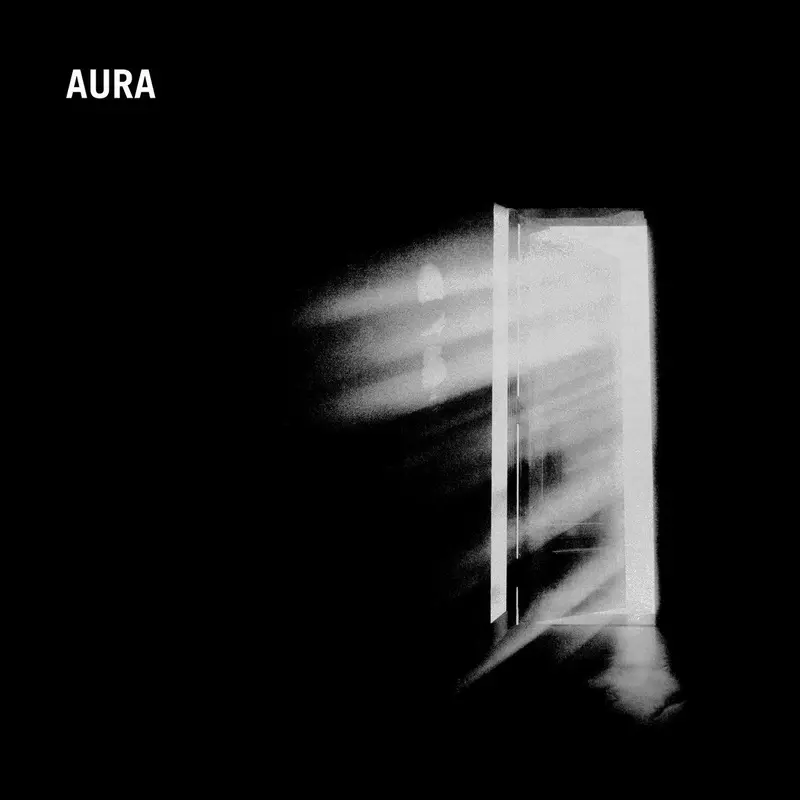 Aura cover